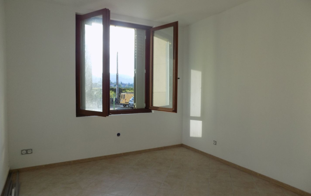 Annonces VALLEE DE LA CEZE : Appartement | GOUDARGUES (30630) | 50 m2 | 590 € 