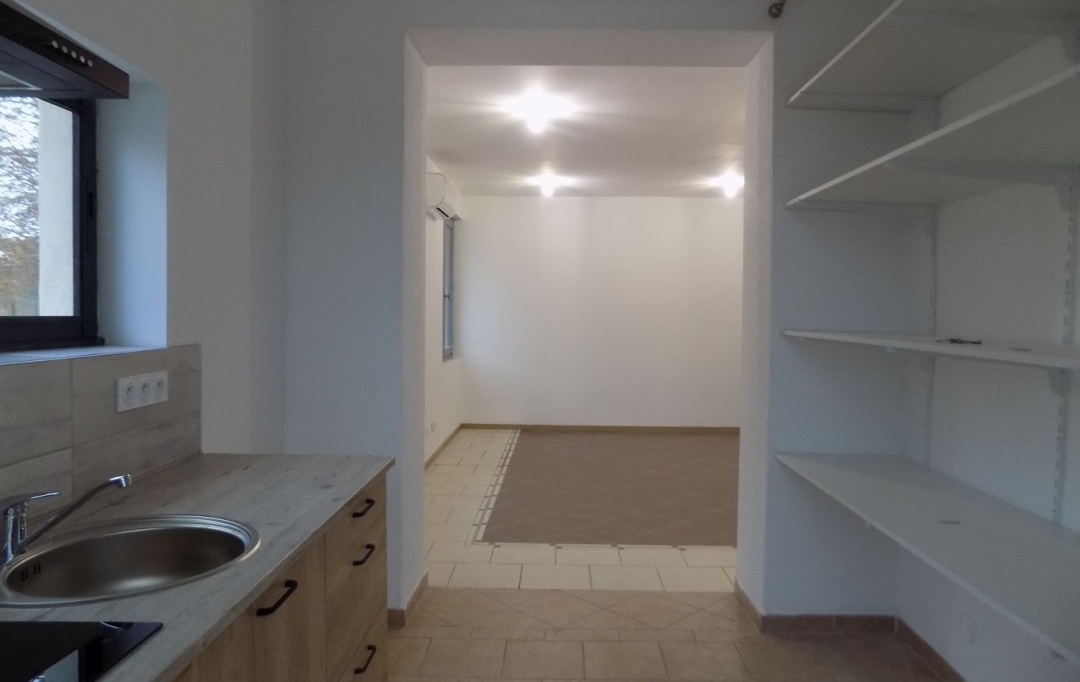 Annonces VALLEE DE LA CEZE : Appartement | GOUDARGUES (30630) | 50 m2 | 590 € 