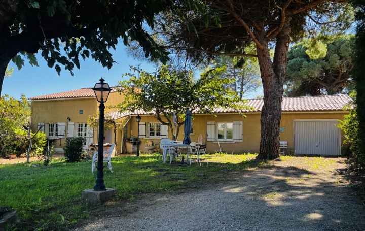 Villa   BAGNOLS-SUR-CEZE  159 m2 249 000 € 